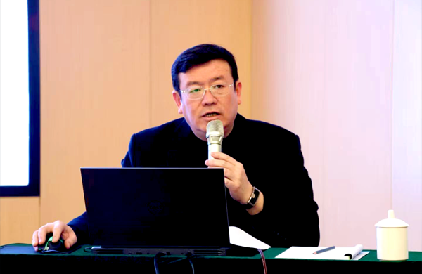 一所中考领跑的初中，为什么要“推翻”自己的课堂？ ——深度对话山西洪洞县大槐树中学校长闫德胜