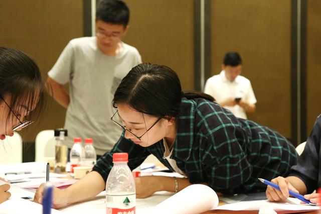 校长顺利推进小组合作学习的四项策略，课改实操性方法解读