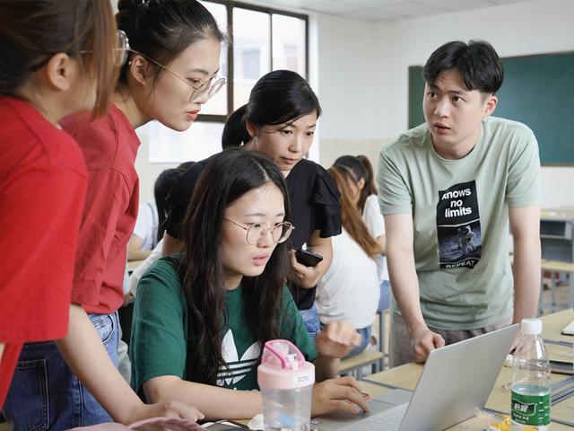 校长如何打造高效的课改核心团队？小组合作学习操作方法研讨