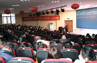 苏派教育课改中心专家助力浦厂中学家长会，共建家校共育桥梁