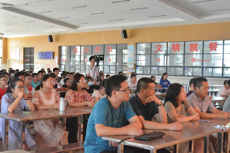 课改成功学校